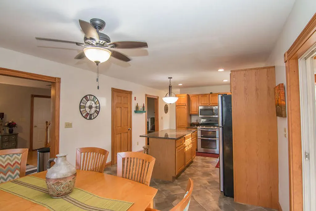 21 Horseshoe Lane Hampden ME 04444