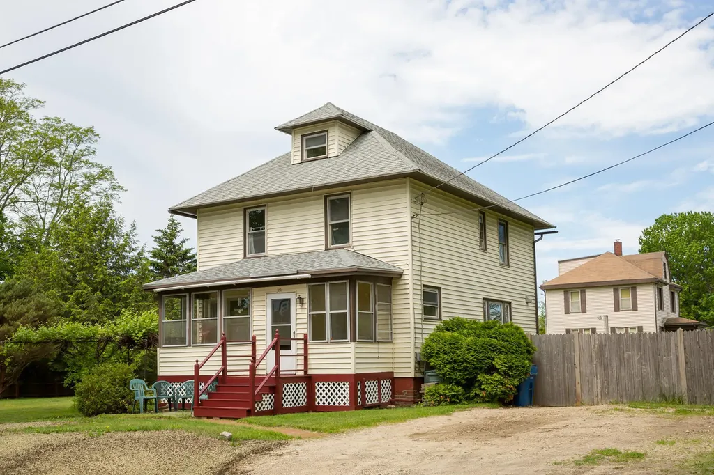 39 Mitton Street Portland ME 04102