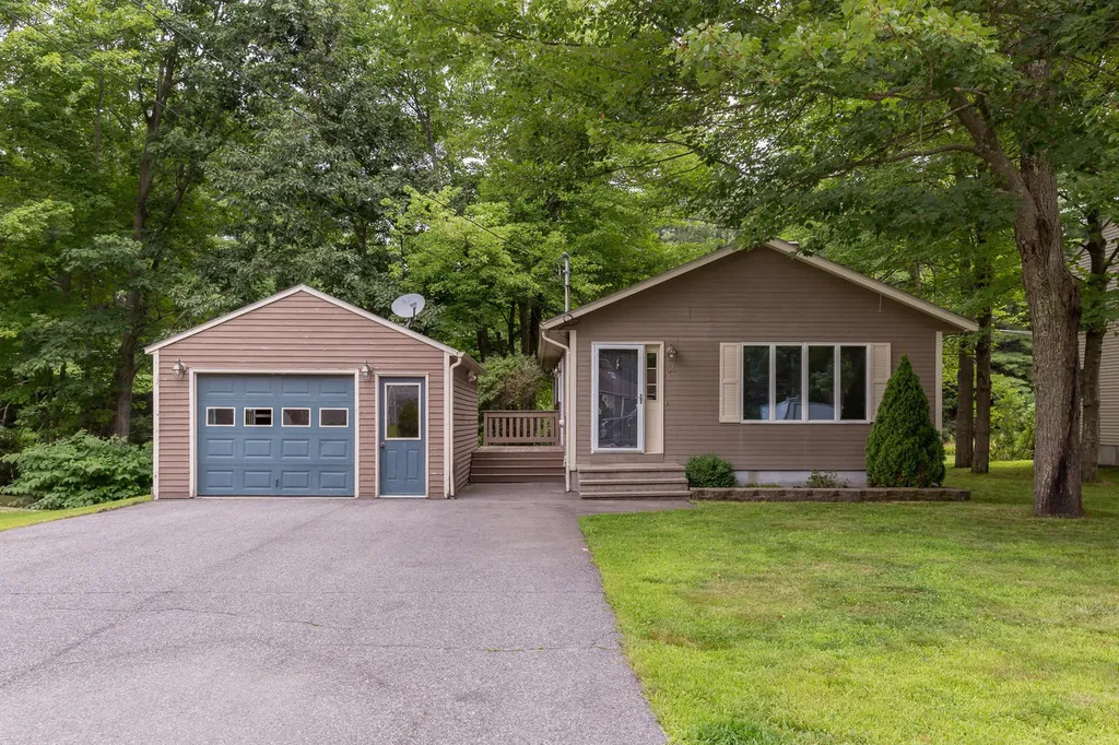 34 Church Street Scarborough ME 04074