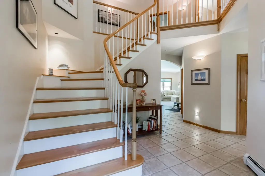 46 W Chops Point Road Bath ME 04530