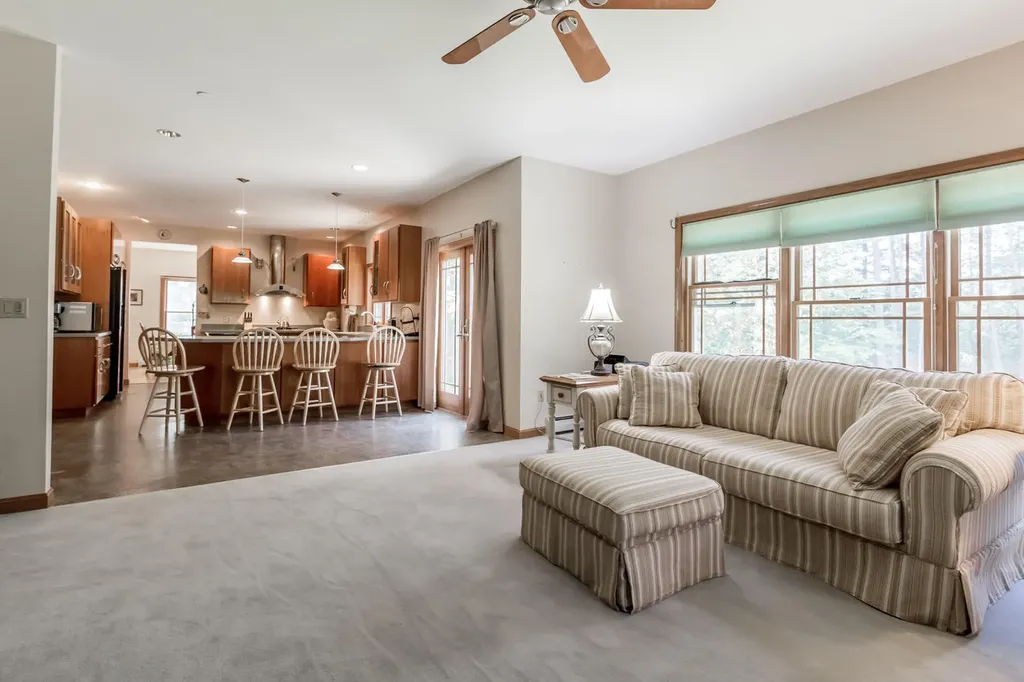 46 W Chops Point Road Bath ME 04530