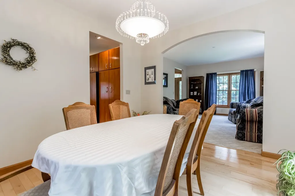46 W Chops Point Road Bath ME 04530