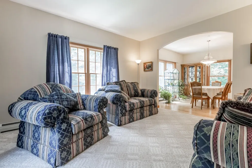 46 W Chops Point Road Bath ME 04530