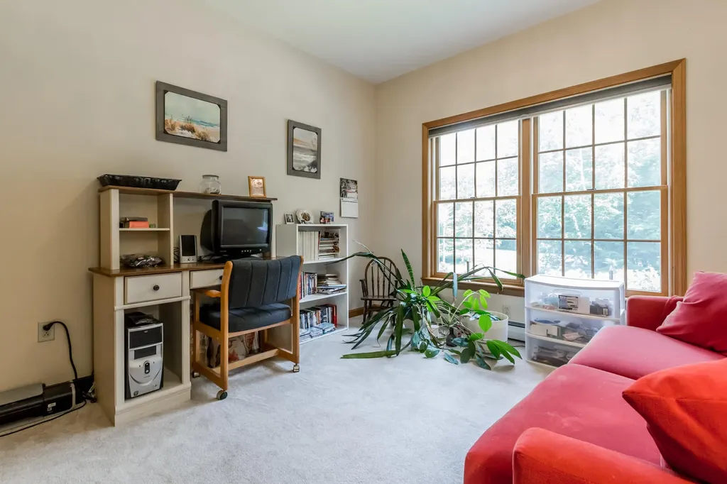 46 W Chops Point Road Bath ME 04530