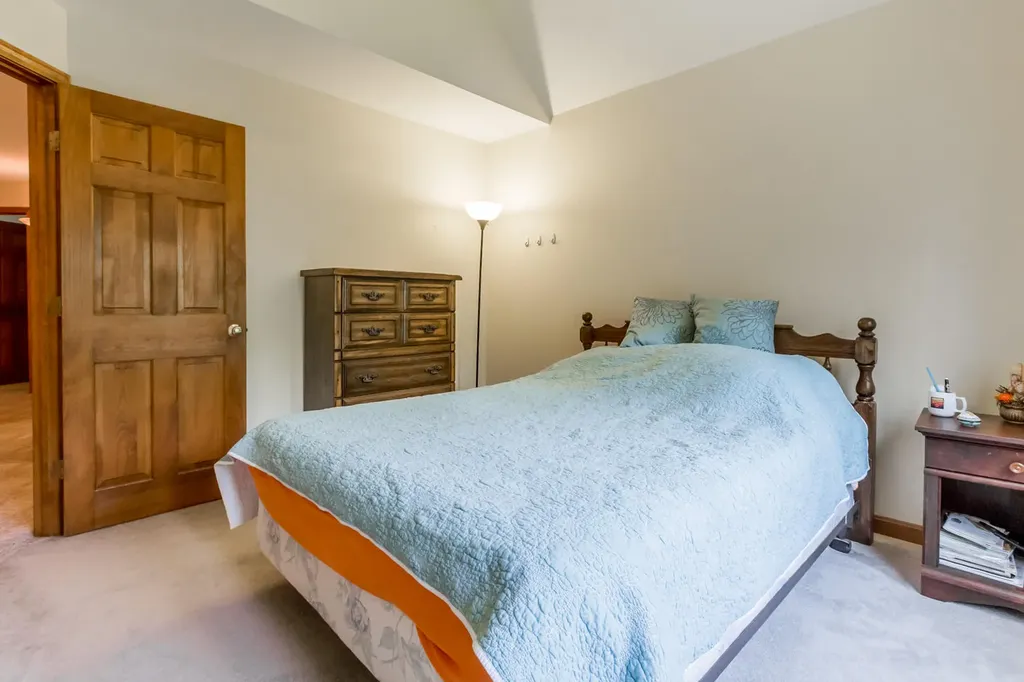 46 W Chops Point Road Bath ME 04530