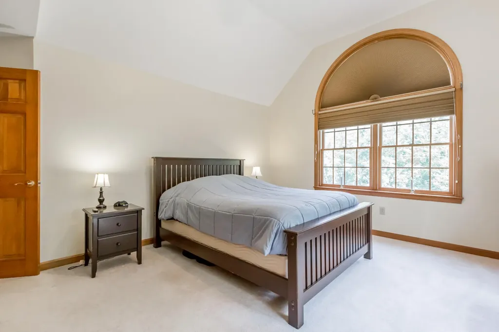 46 W Chops Point Road Bath ME 04530
