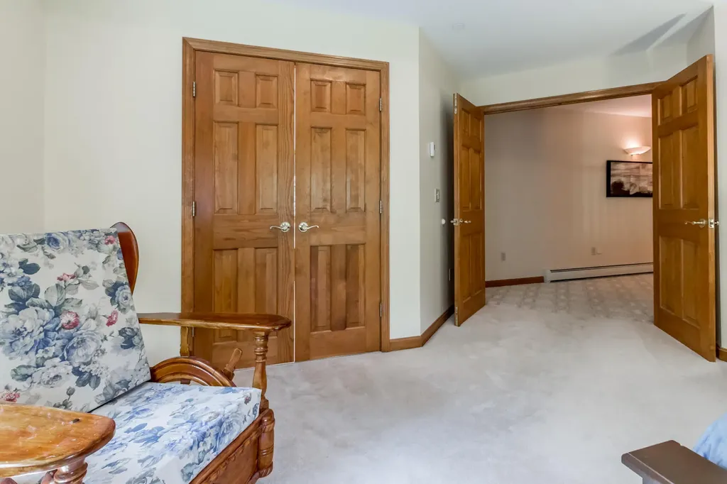 46 W Chops Point Road Bath ME 04530