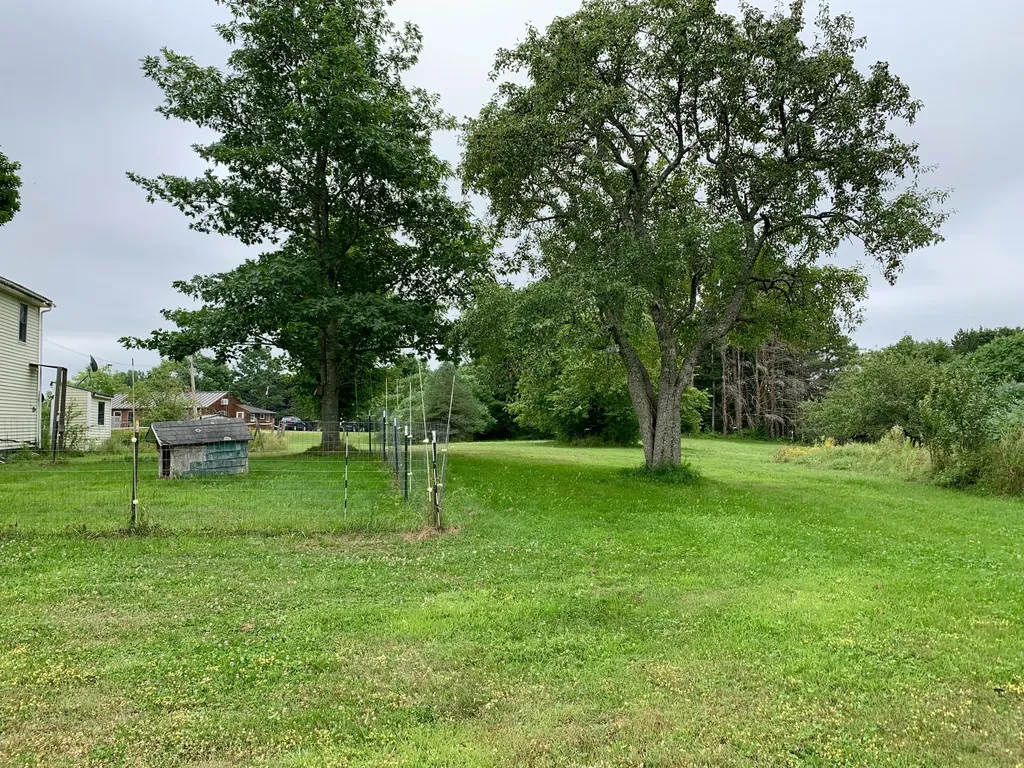2846 Ohio Street Glenburn ME 04401