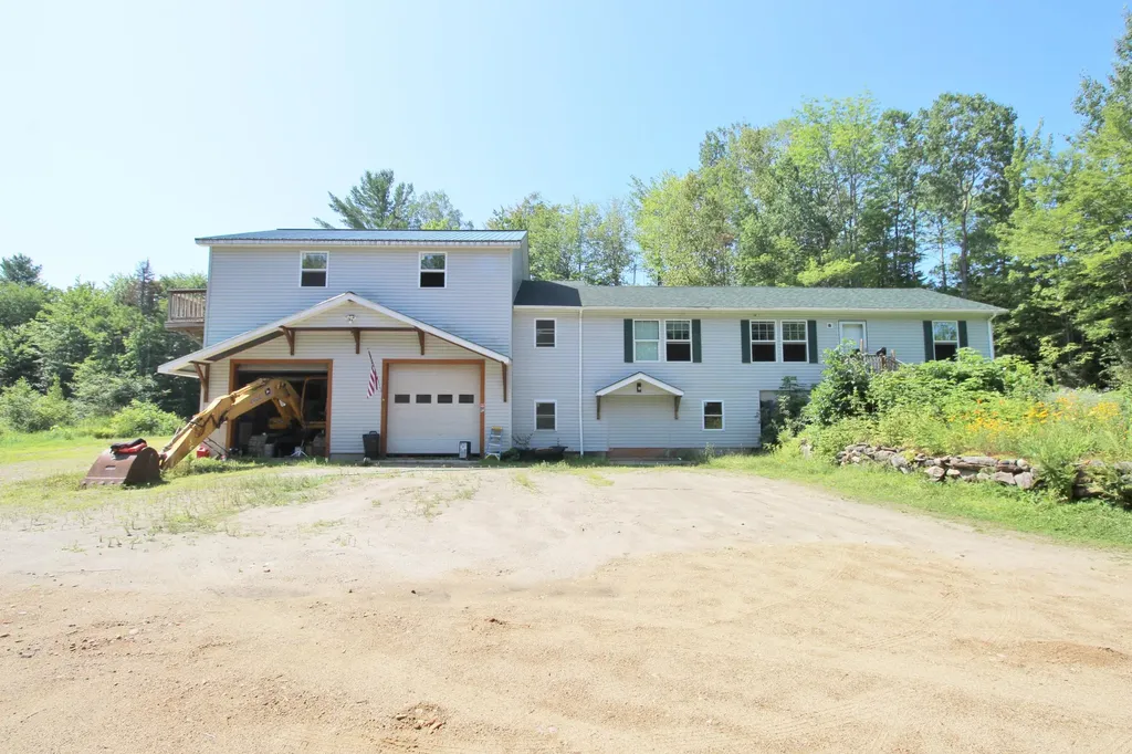 58 Hammond Hill Road Peru ME 04290