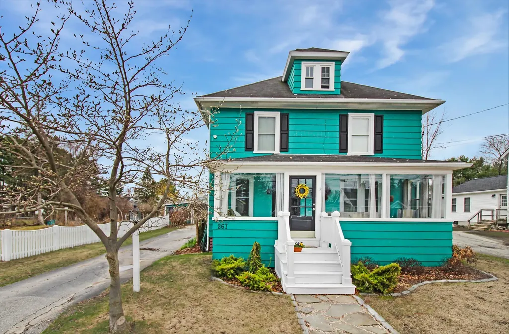 267 Silver Road Bangor ME 04401