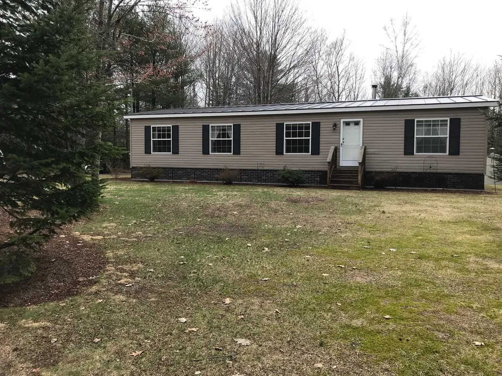 135 Ridgewood Drive Warren ME 04864