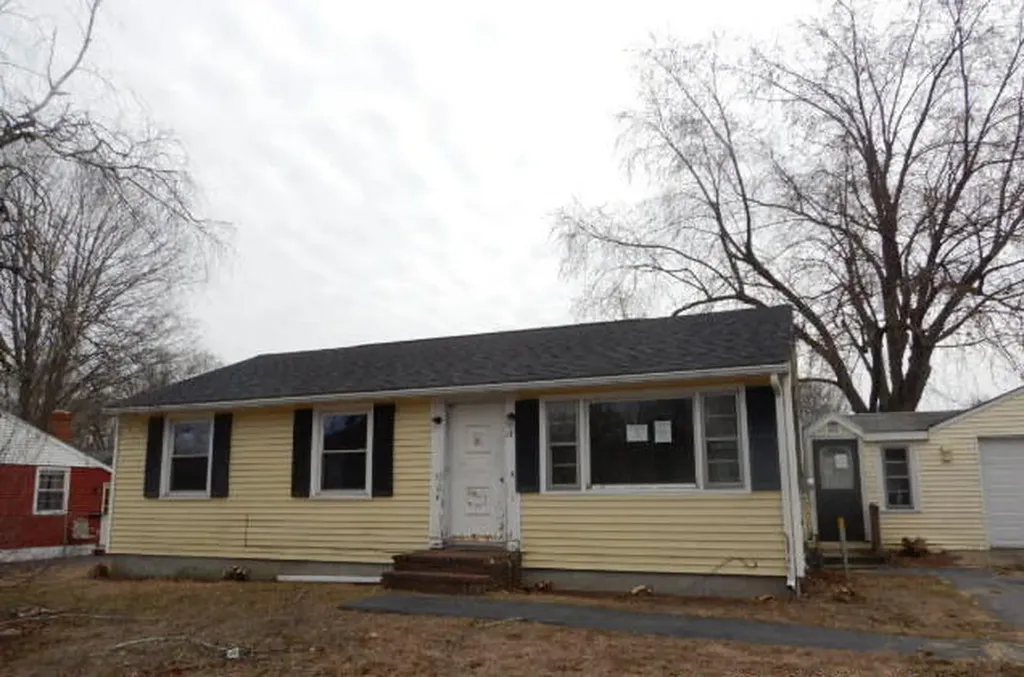 13 Harris Avenue Portland ME 04103