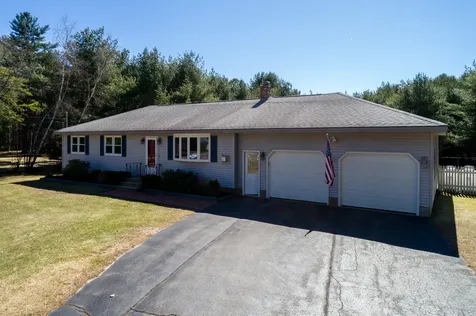 7 Loon Drive Topsham ME 04086