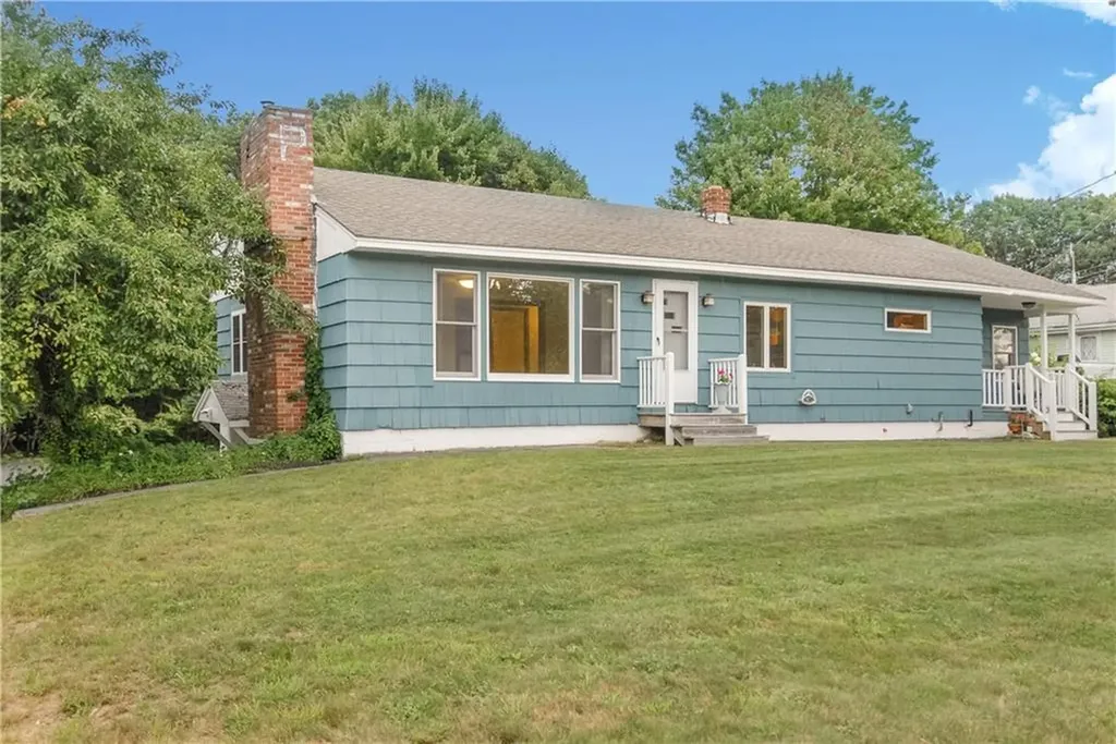 317 Sanford Road Wells ME 04090