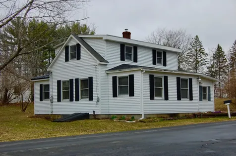 209 Commercial Street Hartland ME 04943
