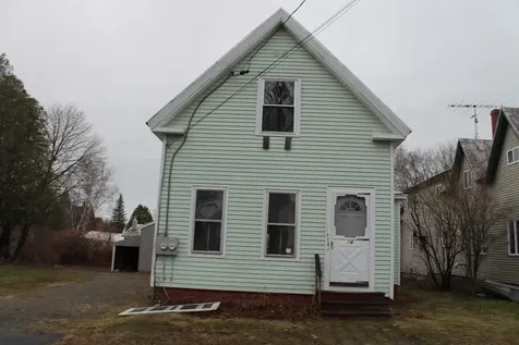 14 Garfield Street Madison ME 04950