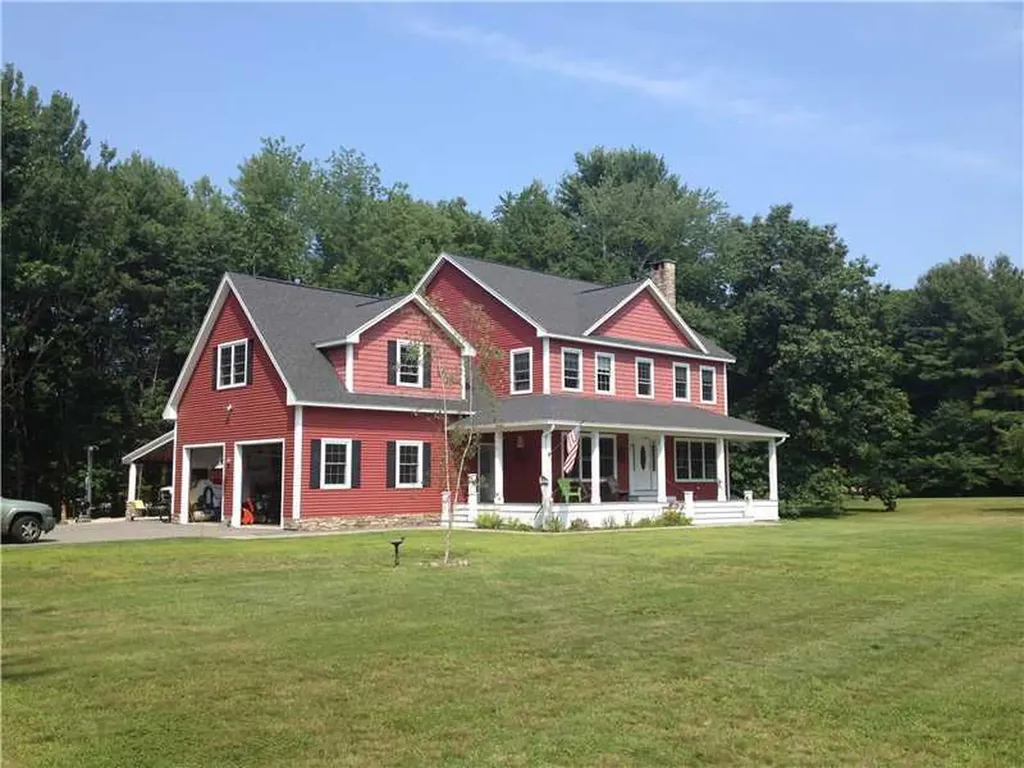 18 Lewis Lane Saco ME 04072
