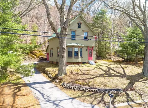 65 Mountain Street Camden ME 04843
