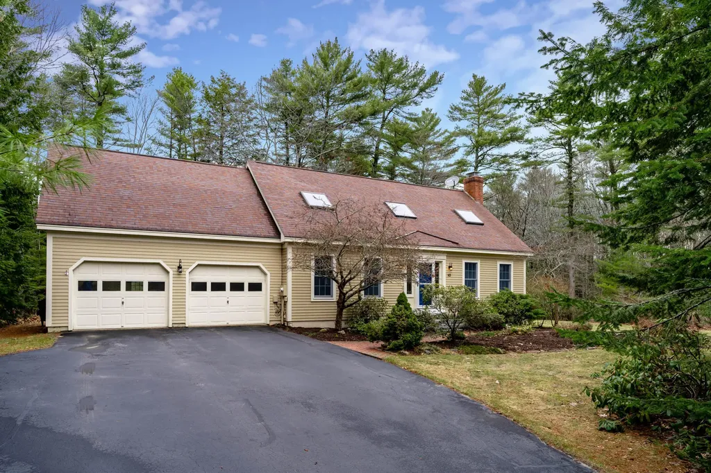 10 Baxter Lane Brunswick ME 04011