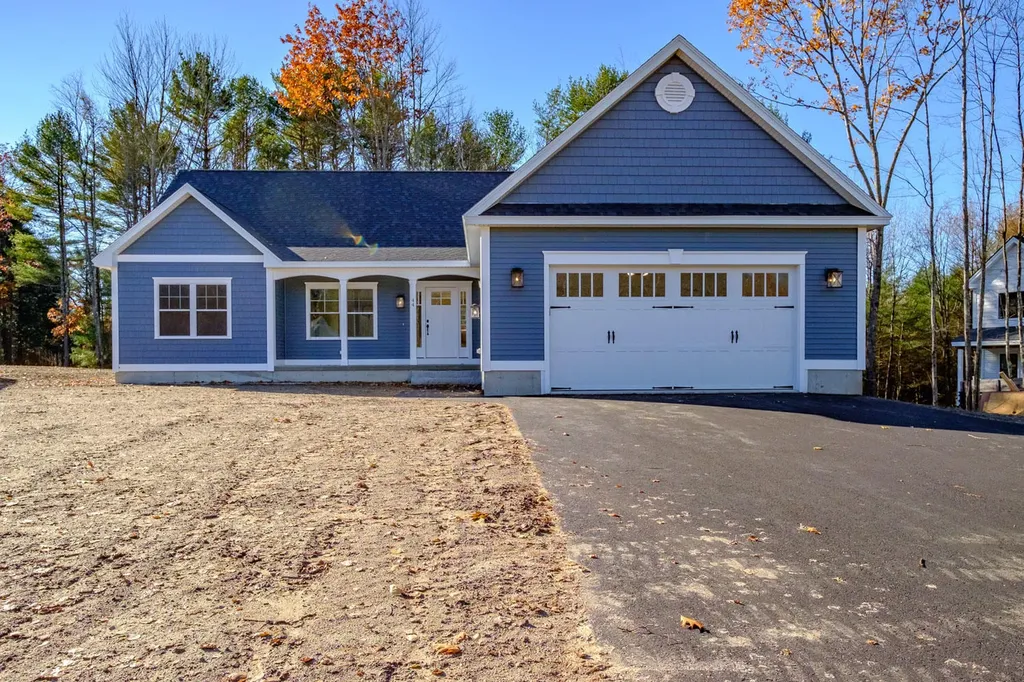 20 Theresa Masse Lane Scarborough ME 04074