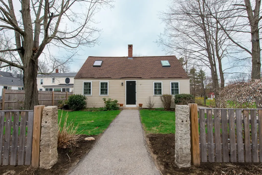 85 Portland Street South Berwick ME 03908