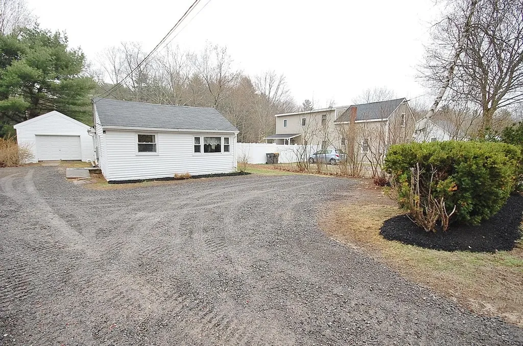 405 Gorham Road Scarborough ME 04074