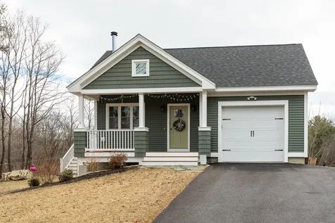 15 Adams Road Kittery ME 03904