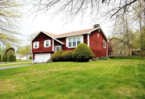 23 Lasalle Drive Bangor ME 04401