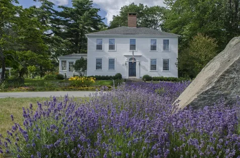 29 Murray Hill Road Boothbay ME 04537