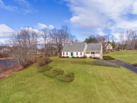 40 Settlers Way Gorham ME 04038