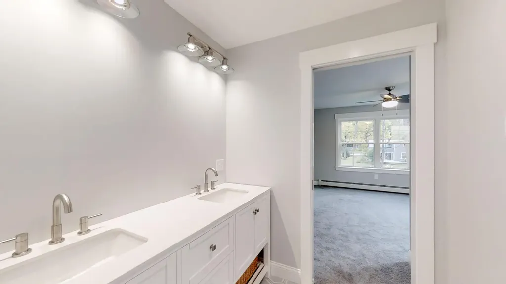 3 Sweet Haven Lane Falmouth ME 04105