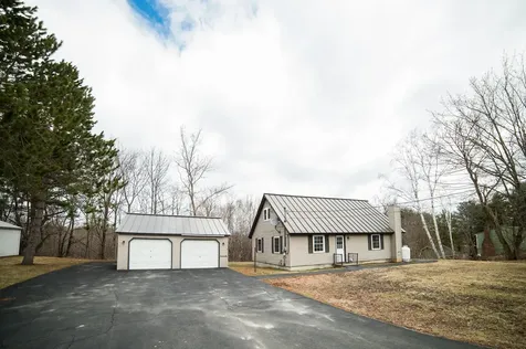 12 Perry Road Hampden ME 04444