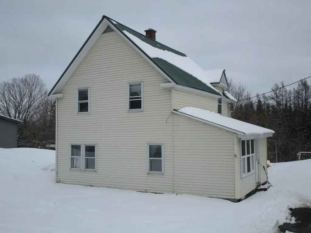 71 Benjamin Street Mars Hill ME 04758