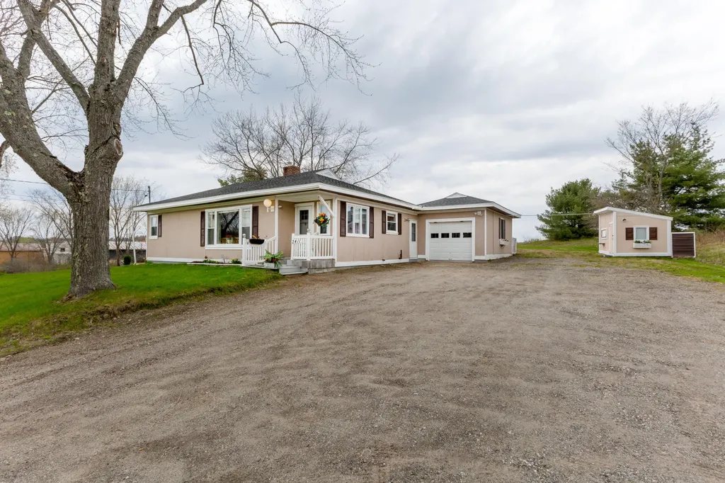 2411 N Belfast Avenue Augusta ME 04330