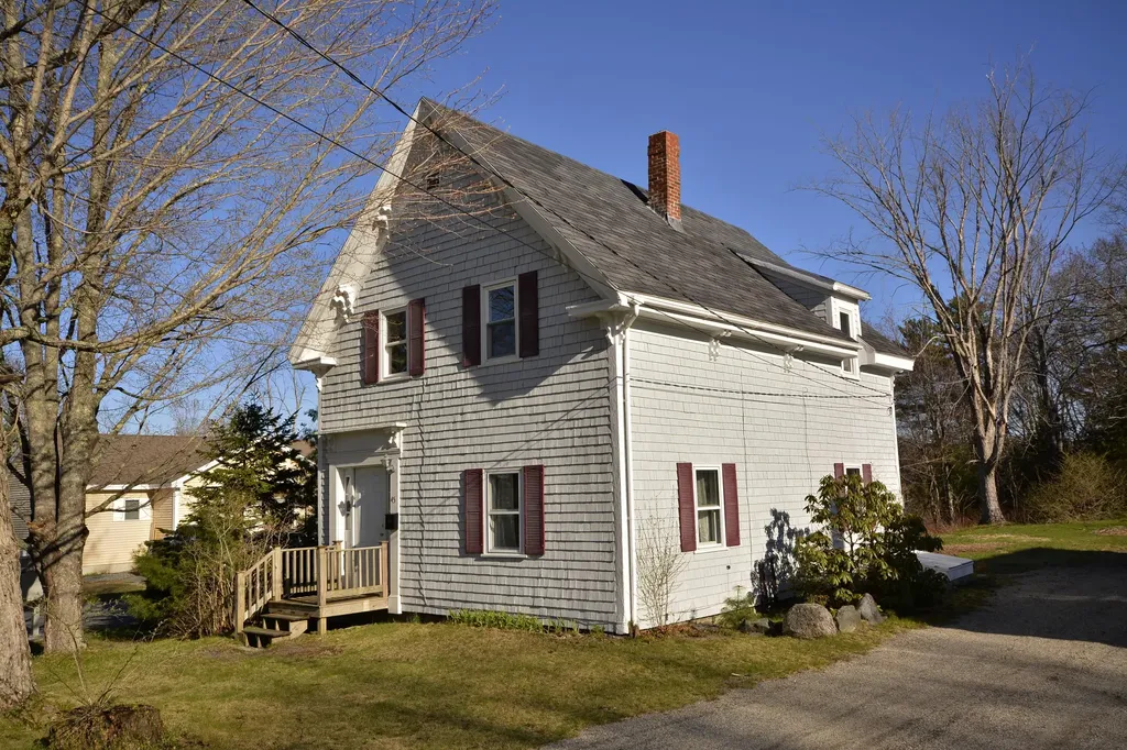 45 Shore Road Ellsworth ME 04605