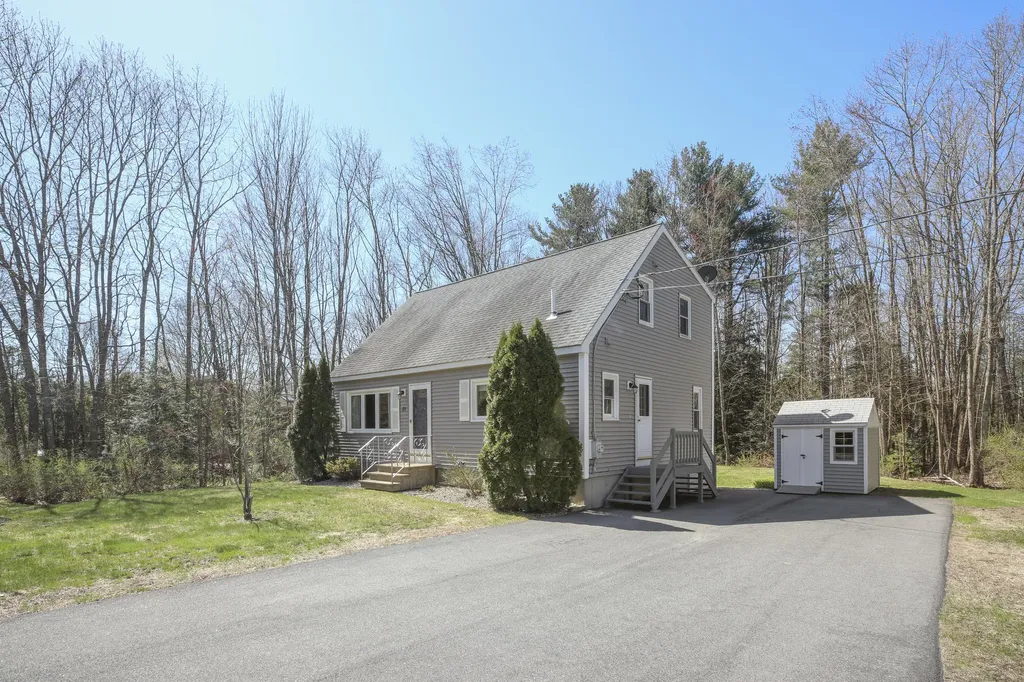 27 Woodman Avenue Saco ME 04072