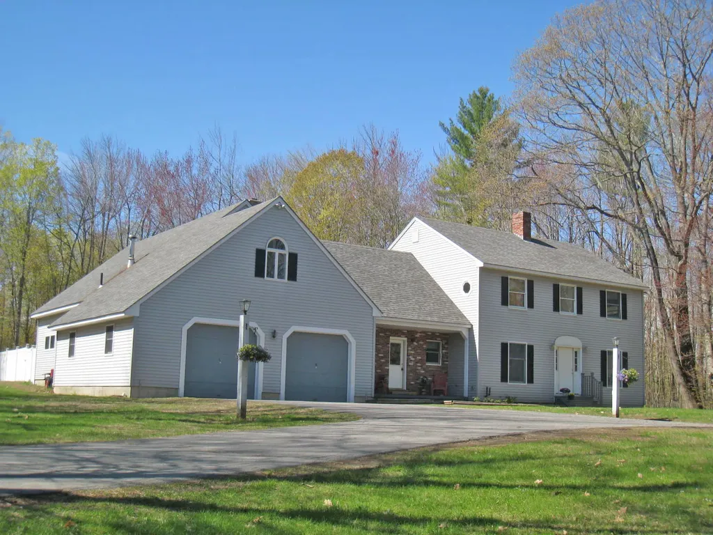 22 Snow Pond Road Oakland ME 04963