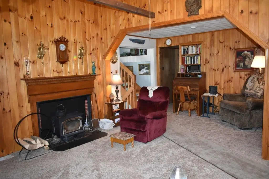 385 Central Street Hallowell ME 04347