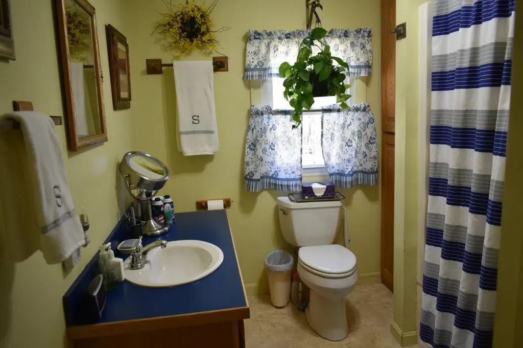 385 Central Street Hallowell ME 04347