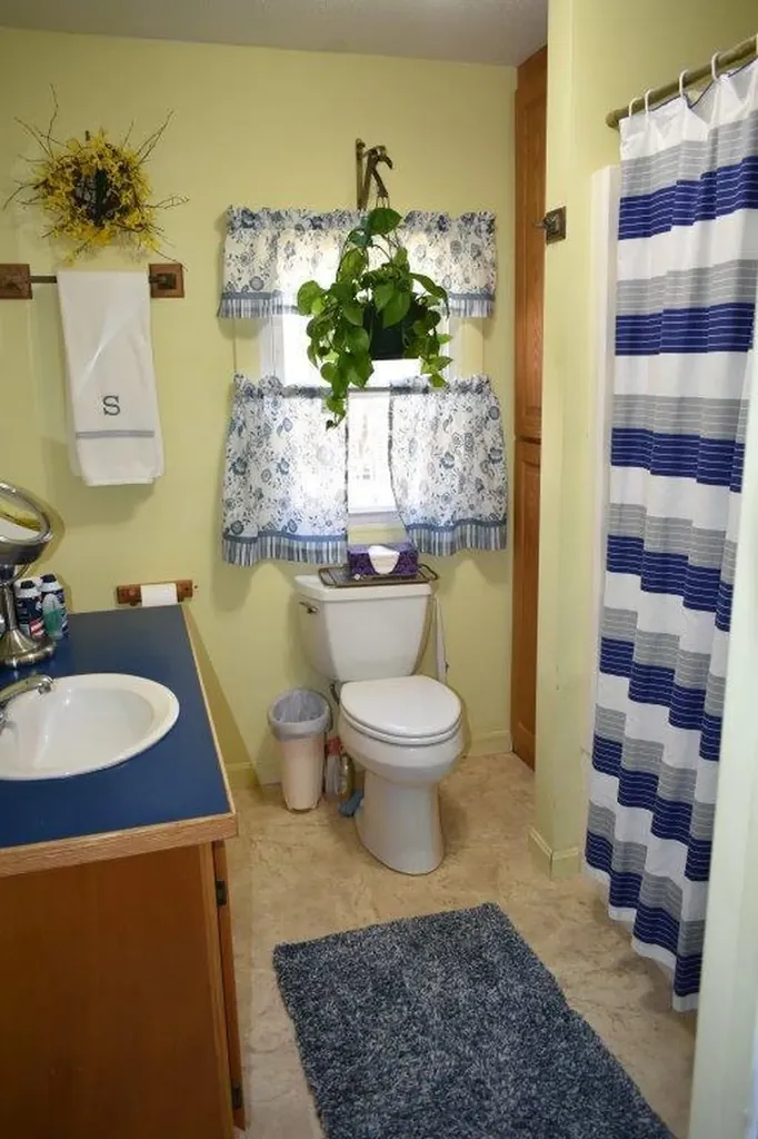 385 Central Street Hallowell ME 04347