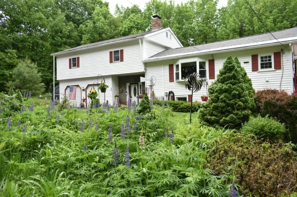 385 Central Street Hallowell ME 04347