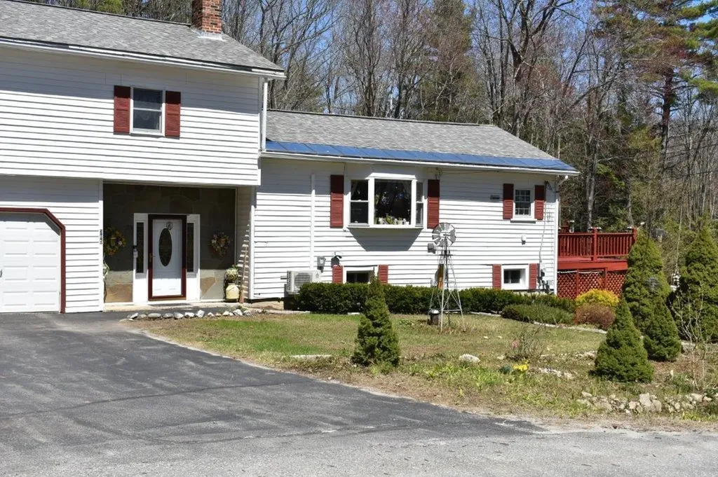 385 Central Street Hallowell ME 04347