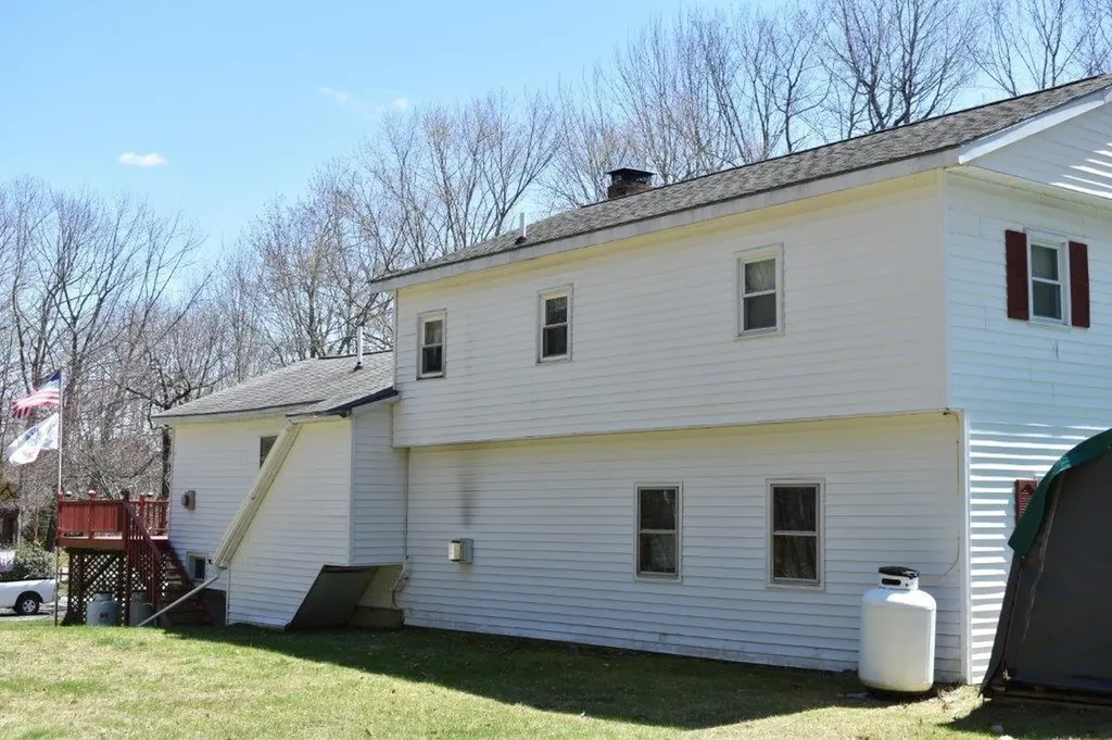 385 Central Street Hallowell ME 04347