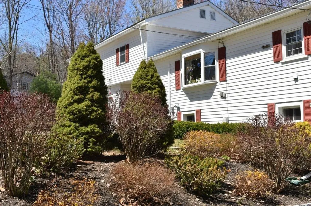 385 Central Street Hallowell ME 04347