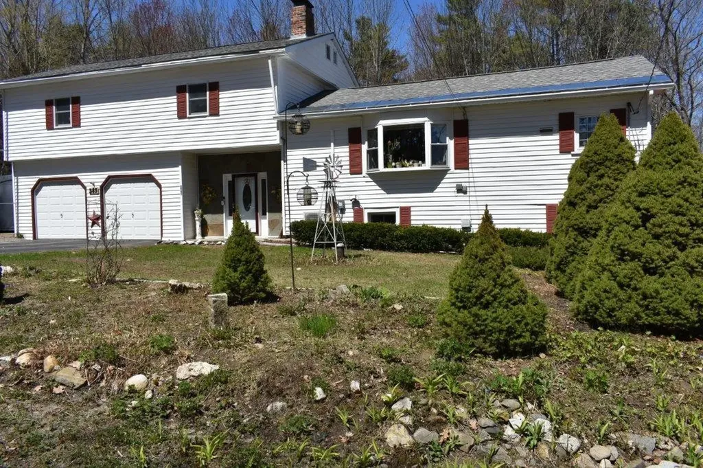 385 Central Street Hallowell ME 04347