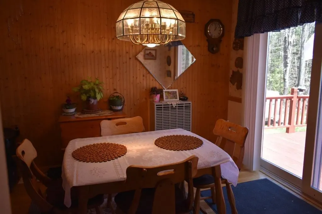 385 Central Street Hallowell ME 04347
