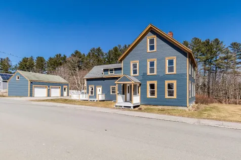 17 Mortland Road Searsport ME 04974