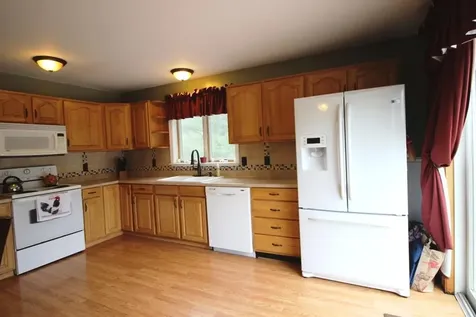 1748 Exeter Road Exeter ME 04435