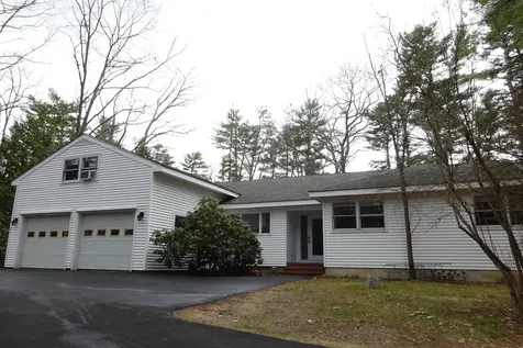 51 Dudley Street Hampden ME 04444