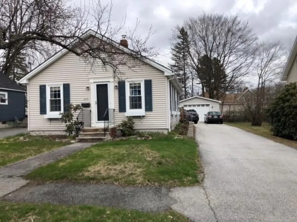 205 Fern Street Bangor ME 04401